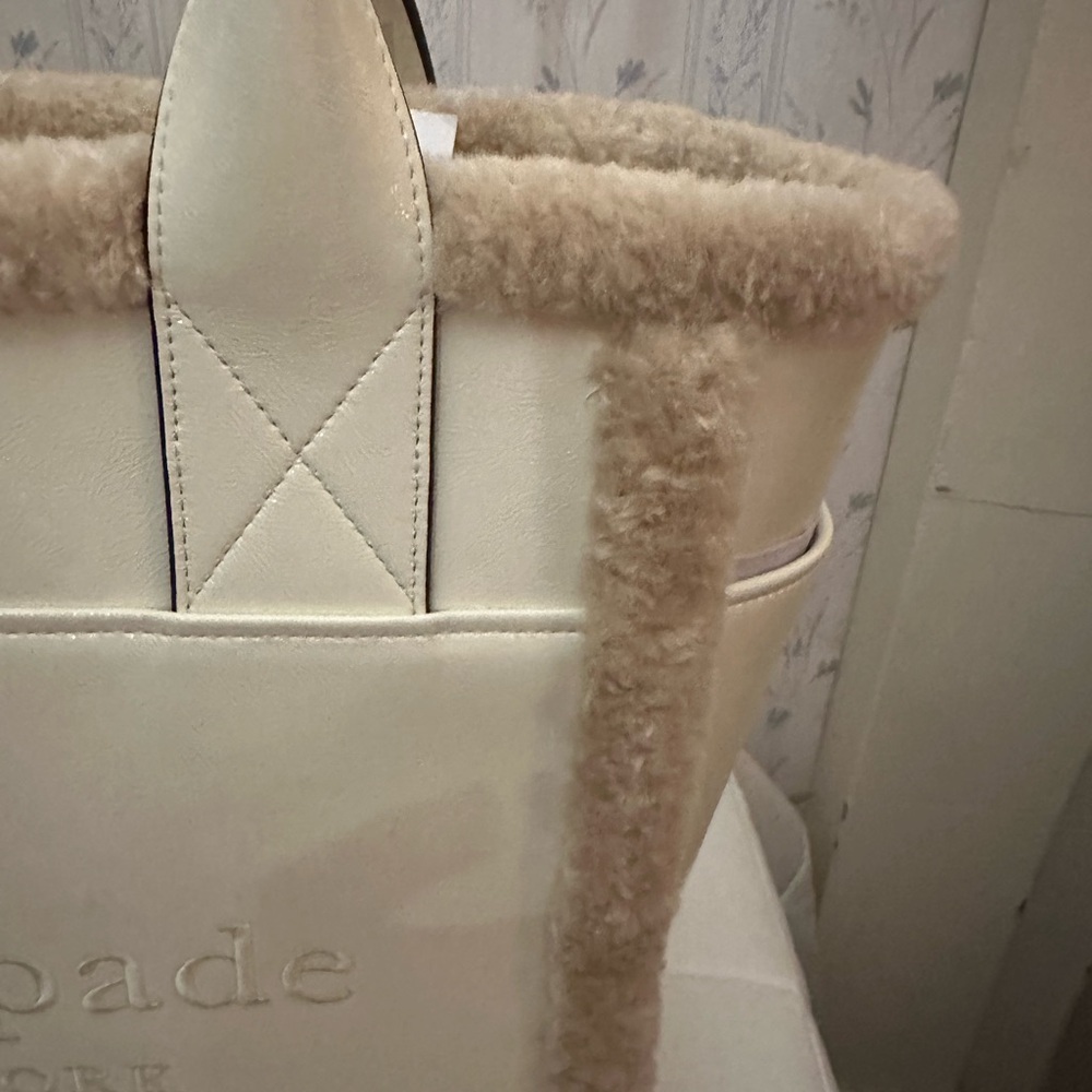 Kate Spade Cream Tote with Sherpa Trim - Picture 4 of 13